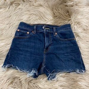 Levi’s high rise shorts